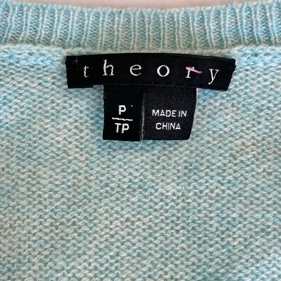 Theory Women’s Adriana 100% Cashmere V-Neck Sweater Size PT Aqua lightweight - Picture 8 of 12